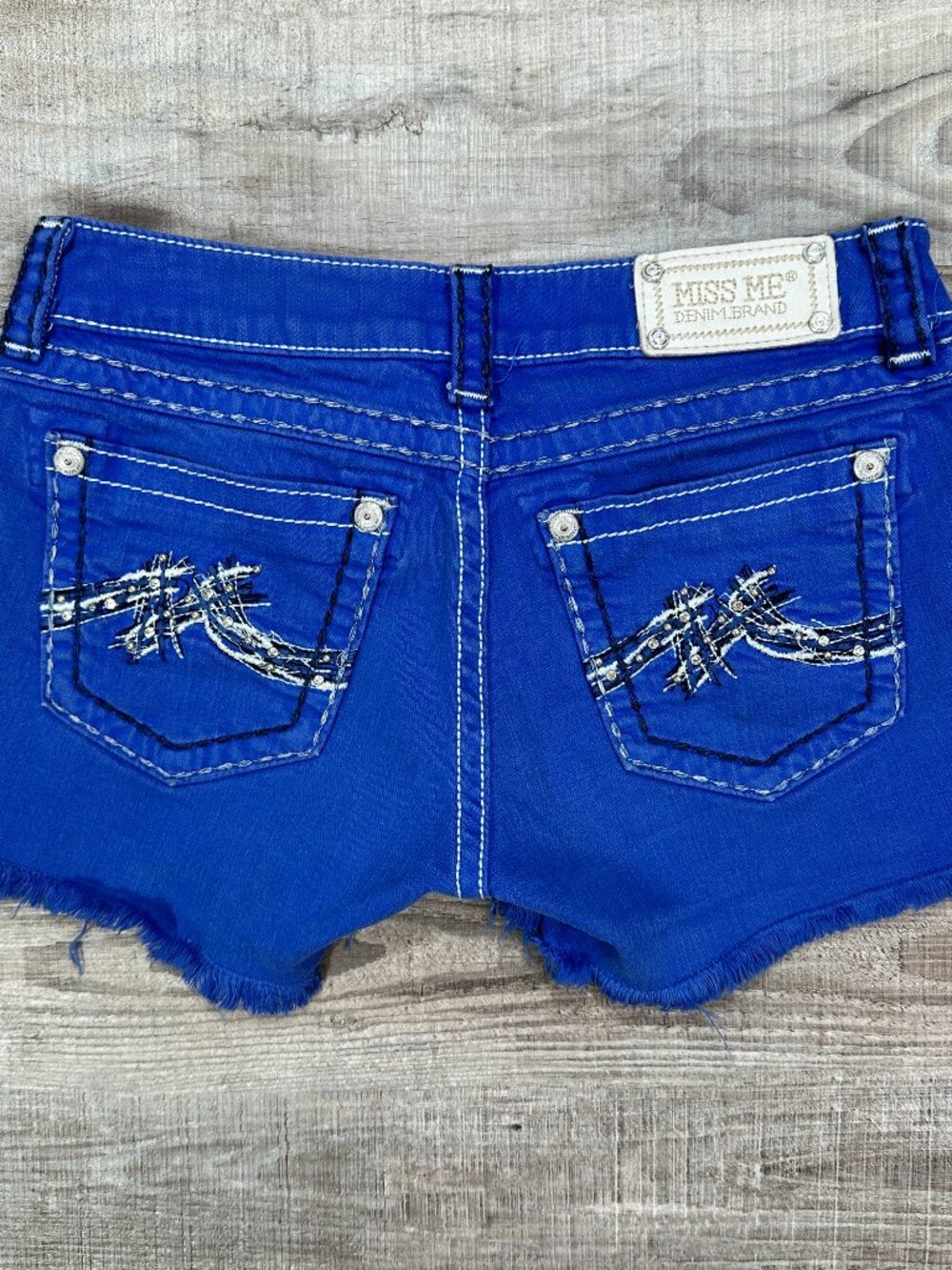 Miss Me Women's 28 Shorts Purple Denim Cut Off Rhinestone Cross Y2K McBling
